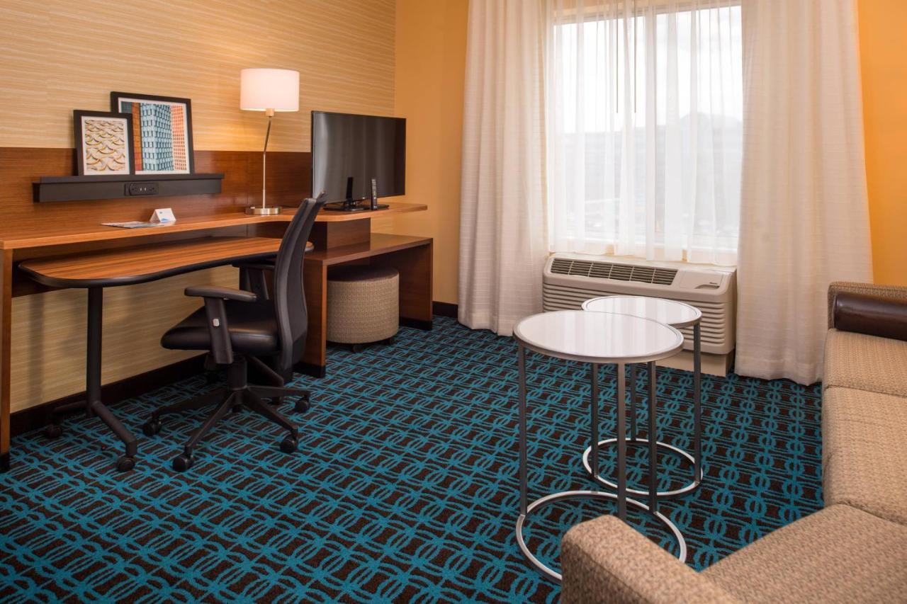 Fairfield Inn & Suites By Marriott St. Louis Westport Maryland Heights Exterior photo