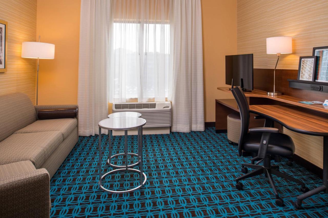 Fairfield Inn & Suites By Marriott St. Louis Westport Maryland Heights Exterior photo