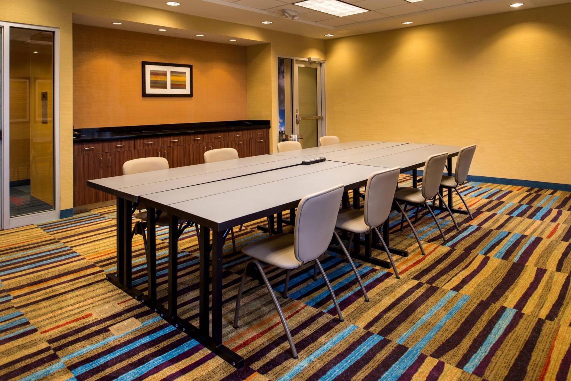 Fairfield Inn & Suites By Marriott St. Louis Westport Maryland Heights Exterior photo