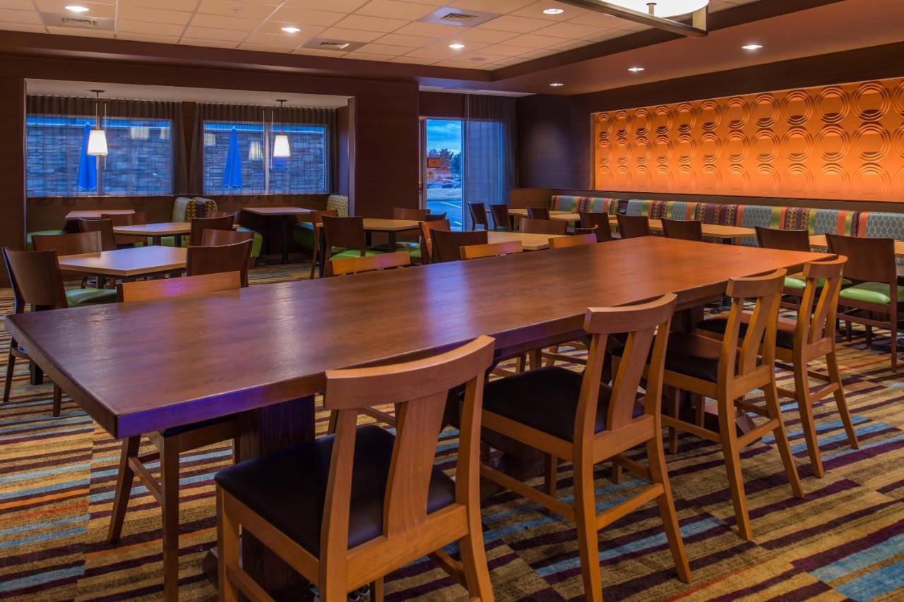 Fairfield Inn & Suites By Marriott St. Louis Westport Maryland Heights Exterior photo